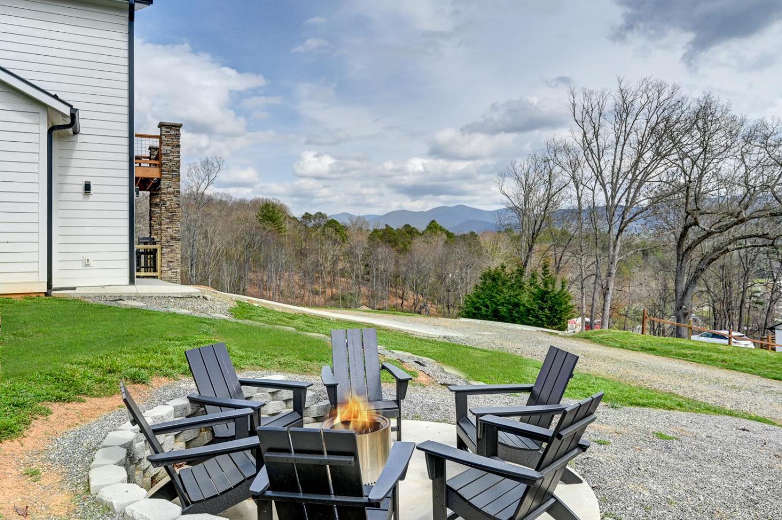 Вілла Mon Tresor, Modern Mountain Views With Deck Вівервілл Екстер'єр фото